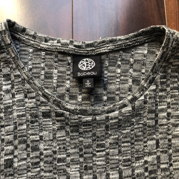 Grey cold shoulder shirt - Picture 3 of 3